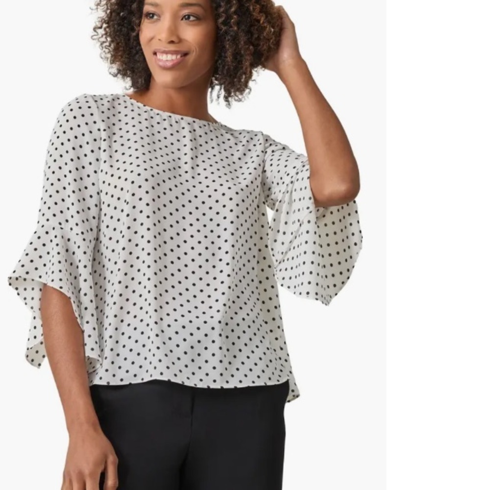 NWOT Kasper Polka Dot Ruffle Sleeve Crepe Top